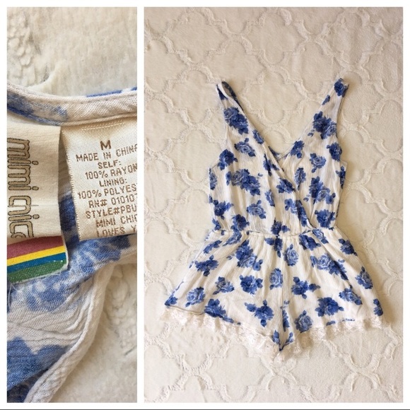 Mimi Chica blue and white floral romper - Picture 4 of 4